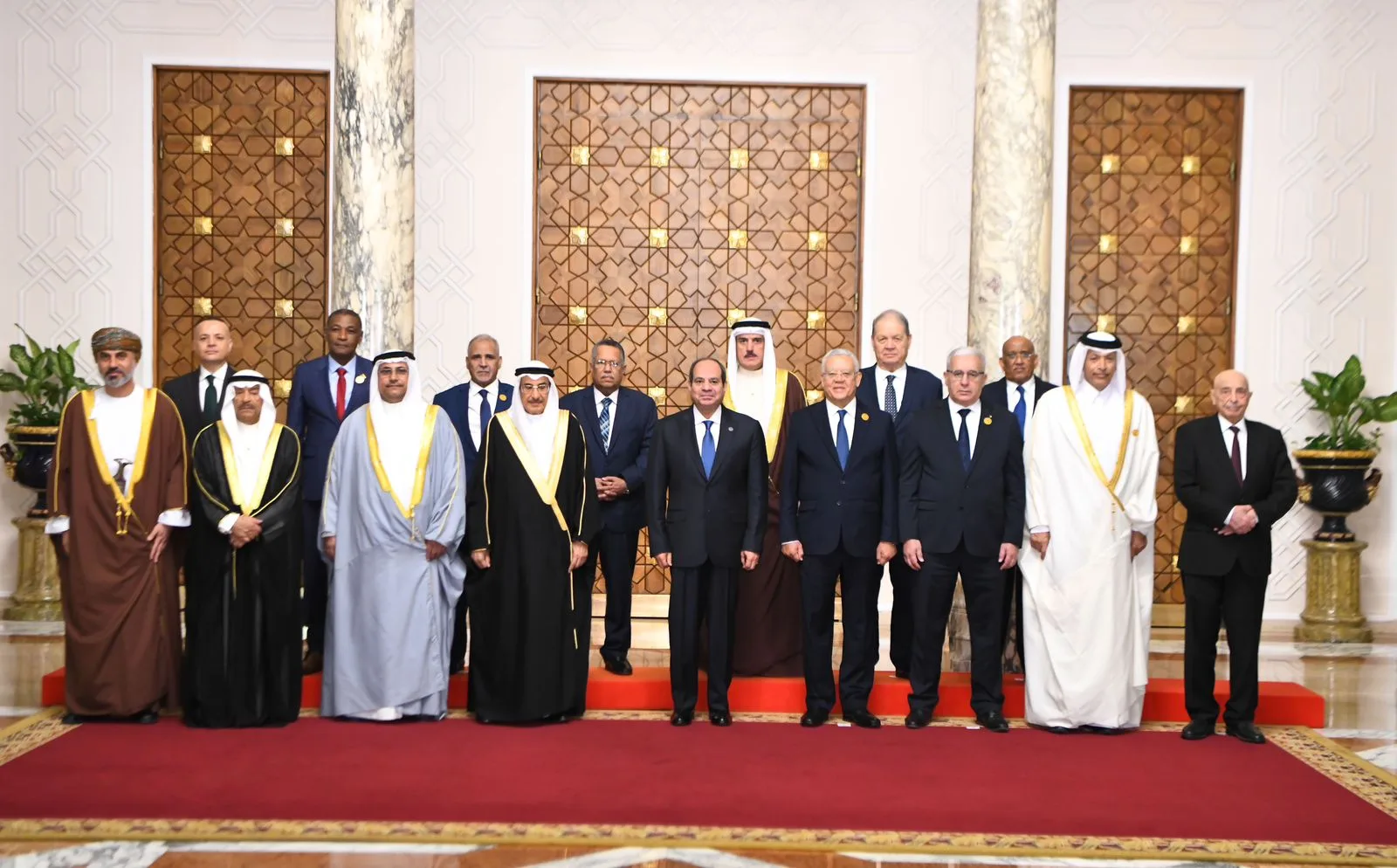 الرئيس السيسي يستقبل رؤساء المجالس والبرلمانات العربية